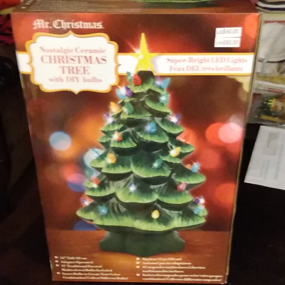 Brand New Never Used Nostalgic Ceramic Christmas Tree With DIY Bulbs
